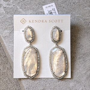 KENDRA SCOTT PEARL BEADED ELLE STATEMENT EARRINGS Silver IVORY PEARL